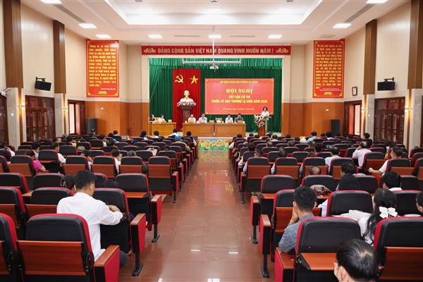 HỘI ĐỒNG NHÂN DÂN PHƯỜNG AN DƯƠNG TỔ CHỨC HỘI NGHỊ TIẾP XÚC CỬ TRI TRƯỚC KỲ HỌP THƯỜNG LỆ GIỮA NĂM 2026