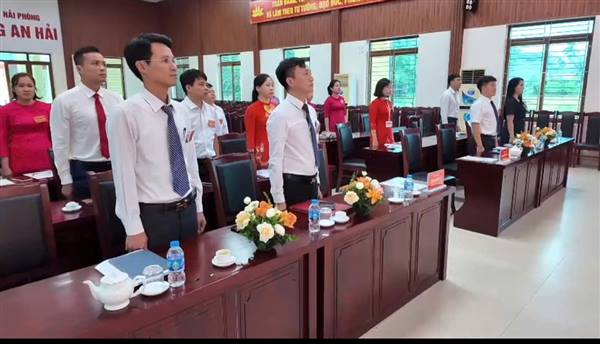 ĐẠI HỘI CHI BỘ VĂN PHÒNG HĐND&amp;UBND LẦN THỨ NHẤT, NHIỆM KỲ 2025 - 2030 THÀNH CÔNG TỐT ĐẸP