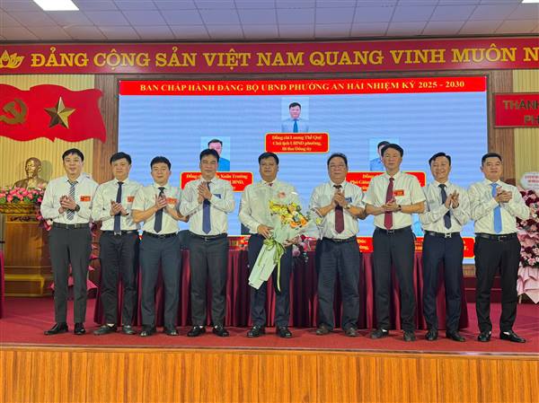ĐẠI HỘI ĐẢNG BỘ ỦY BAN NHÂN DÂN PHƯỜNG LẦN THỨ I, NHIỆM KỲ 2025-2030 THÀNH CÔNG TỐT ĐẸP