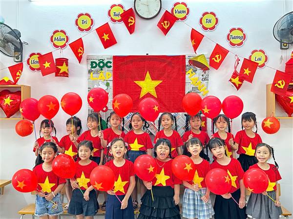 Trường Tiểu học Đồng Thái hân hoan chào năm học mới, tự hào mừng Tết Độc lập 02/9
