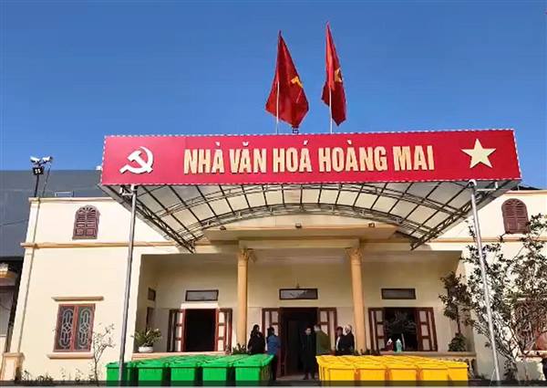 Tổ dân phố Hoàng Mai làm điểm lắt đặt thùng rác thu gom rác thải sinh hoạt