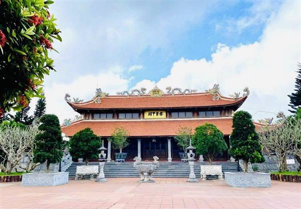 Giáo dục truyền thống trên quê hương của tiến sỹ, nhà thơ yêu nước Lê Khắc Cẩn