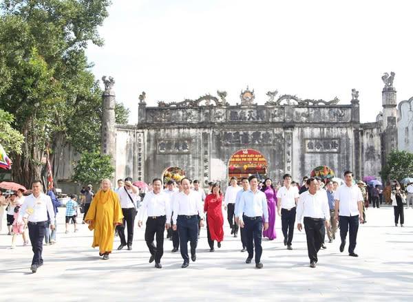 LỄ GIỖ ĐỨC THÁNH TRẦN - HƯNG ĐẠO ĐẠI VƯƠNG TRẦN QUỐC TUẤN