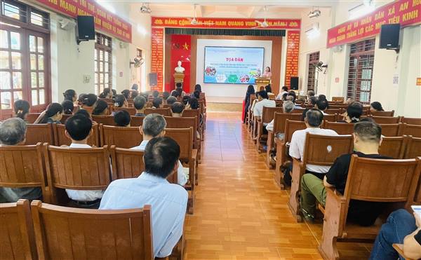 TỌA ĐÀM “ỨNG DỤNG CÔNG NGHỆ SINH HỌC TRONG XỬ LÝ MÔI TRƯỜNG - HƯỚNG TỚI NÔNG NGHIỆP BỀN VỮNG”