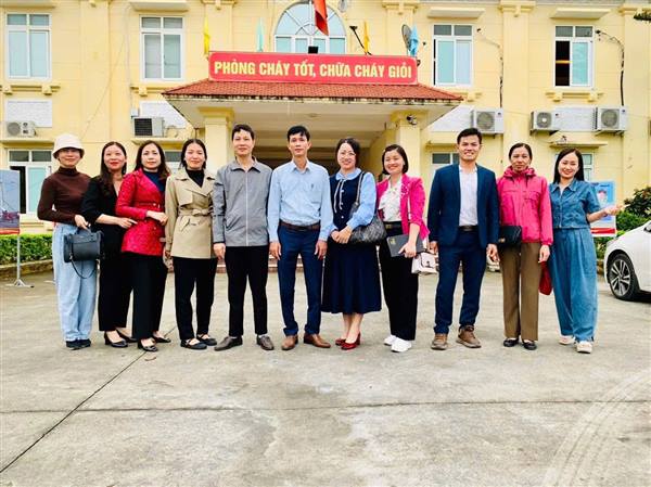 CÁC TRƯỜNG MẦM NON, TIỂU HỌC VÀ THCS TRÊN ĐỊA BÀN XÃ AN HƯNG TÍCH CỰC THAM GIA LỚP TẬP HUẤN PHÒNG CHÁY, CHỮA CHÁY NĂM 2025