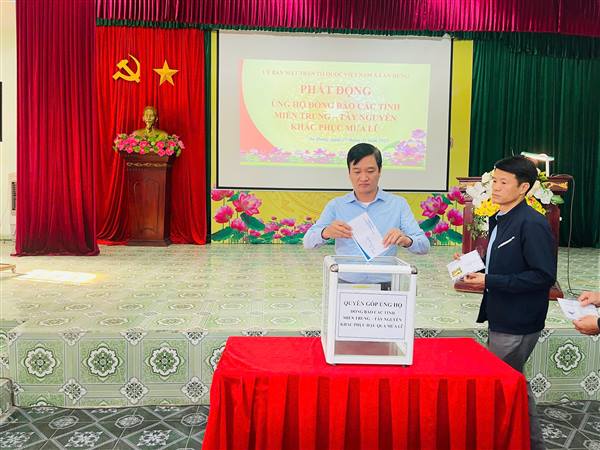 XÃ AN HƯNG PHÁT ĐỘNG ỦNG HỘ ĐỒNG BÀO CÁC TỈNH MIỀN TRUNG- TÂY NGUYÊN KHẮC PHỤC HẬU QUẢ MƯA LŨ