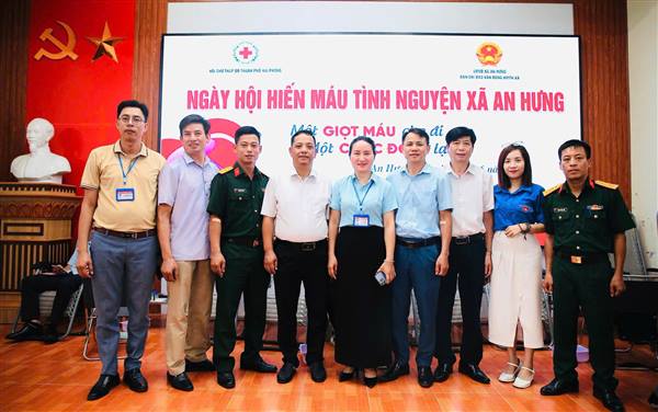 LAN TỎA NGHĨA CỬ CAO ĐẸP TỪ CHƯƠNG TRÌNH HIẾN MÁU TÌNH NGUYỆN