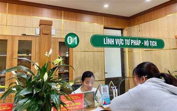 Trung tâm Phục vụ Hành chính công xã An Lão phát huy hiệu quả sau 1 tháng vận hành hoạt động.