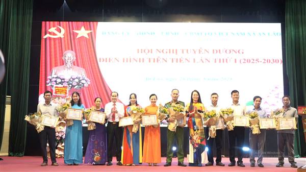 Xã An Lão tổ chức Hội nghị tuyên dương điển hình tiên tiến lần thứ I