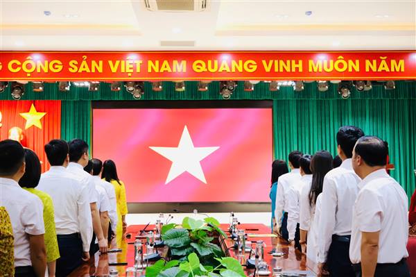 ĐẢNG ỦY XÃ AN LÃO TỔ CHỨC LỄ CHÀO CỜ VÀ SINH HOẠT DƯỚI CỜ THÁNG 10 NĂM 2026