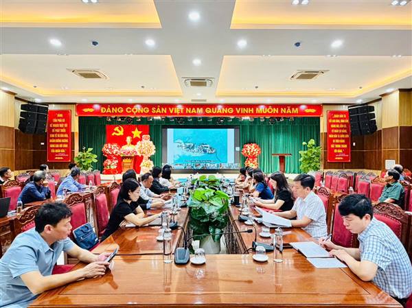 Hội nghị báo cáo viên thành phố tháng 4/2026.