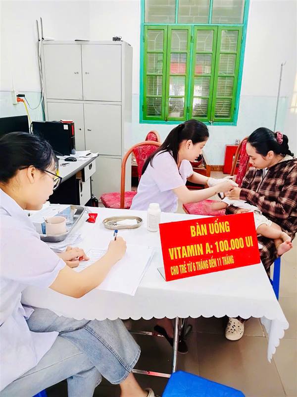 XÃ AN LÃO: 1158 TRẺ EM TRONG ĐỘ TUỔI ĐƯỢC  BỔ SUNG VITAMIN A ĐỢT 1 NĂM 2026 ĐẠT 100% KẾ HOẠCH CHIẾN DỊCH