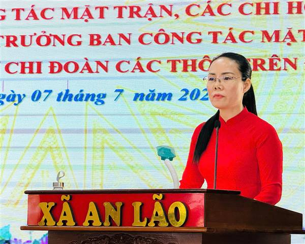 AN LÃO CÔNG BỐ CÁC QUYẾT ĐỊNH THÀNH LẬP, KIỆN TOÀN TỔ CHỨC MẶT TRẬN VÀ CÁC ĐOÀN THỂ Ở THÔN