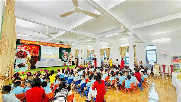 TRƯỜNG THCS AN TIẾN TƯNG BỪNG KHAI GIẢNG NĂM HỌC MỚI 2026-2027.