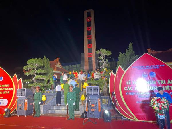 Phường An Phong tổ chức Lễ thắp nến tri ân các Anh hùng liệt sĩ