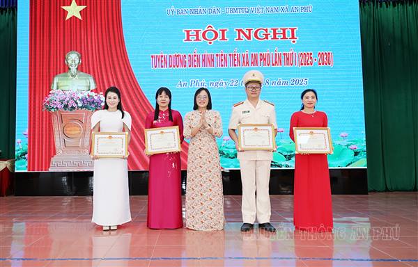 Xã An Phú tổ chức Hội nghị điển hình tiên tiến lần thứ I