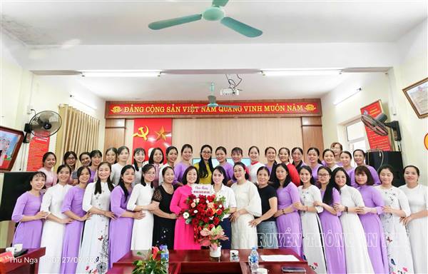 Trường Mầm non An Bình tổ chức hội nghị viên chức, người lao động đầu năm học 2025-2026