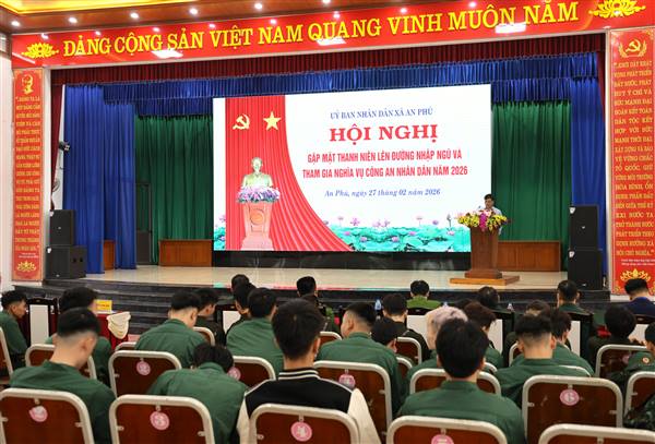 Xã An Phú tổ chức gặp mặt thanh niên lên đường nhập ngũ và tham gia nghĩa vụ Công an nhân dân năm 2026