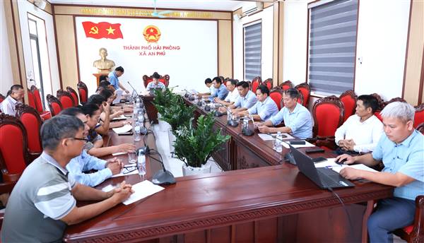 UBND xã An Phú triển khai thực hiện công tác đo đạc, lập bản đồ địa chính, lập hồ sơ địa chính và hoàn thành cơ sở dữ liệu về đất đai trên địa bàn xã