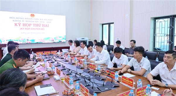 HĐND xã An Phú tổ chức kỳ họp thứ hai, kỳ họp chuyên đề
