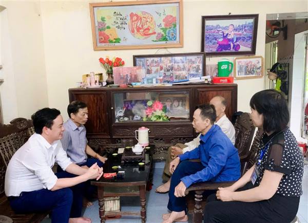 Công tác giải quyết thủ tục hành chính tháng 8 của Trung tâm Phục vụ hành chính công xã An Phú đạt nhiều kết quả tích cực