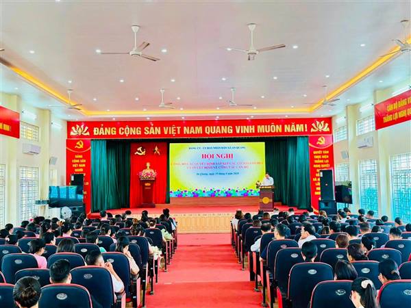 HỘI NGHỊ CÔNG BỐ CÁC QUYẾT ĐỊNH SẮP XẾP, KIỆN TOÀN TỔ CHỨC ĐẢNG VÀ BỘ MÁY QUẢN LÝ CÁC CƠ SỞ GIÁO DỤC XÃ AN QUANG 