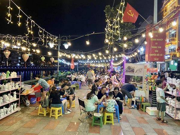 PHỐ ĐI BỘ ẨM THỰC ĐÊM HẢI PHÒNG – ĐIỂM HẸN VĂN HÓA, GIẢI TRÍ VÀ TRẢI NGHIỆM VỀ ĐÊM