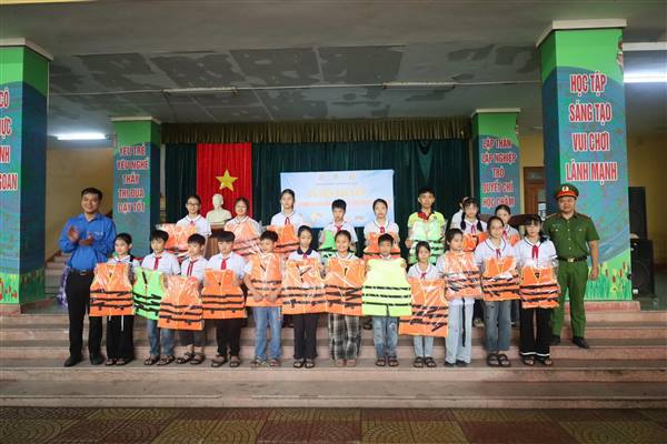 Tuyên truyền phòng chống  tai nạn thương tích, đuối nước cho trẻ em