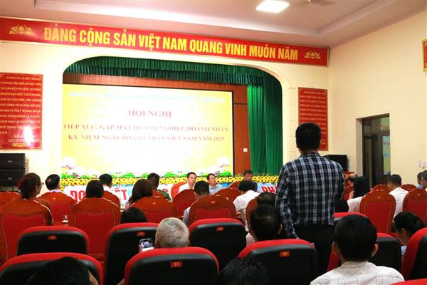 XÃ AN TRƯỜNG TỔ CHỨC GẶP MẶT, TIẾP XÚC DOANH NHÂN NHÂN NGÀY DOANH NHÂN VIỆT NAM 13/10