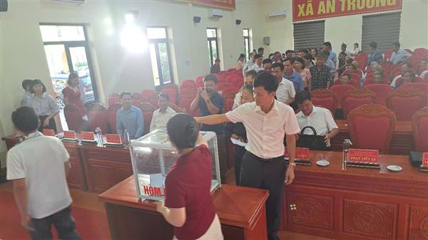 XÃ AN TRƯỜNG TỔ CHỨC HỘI NGHỊ QUYÊN GÓP ỦNG HỘ NHÂN DÂN CUBA - THẮM ĐƯỢM NGHĨA TÌNH QUỐC TẾ