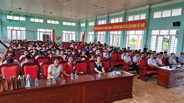 Truyền thông chăm sóc sức khỏe sinh sản cho thanh thiếu niên xã An Trường