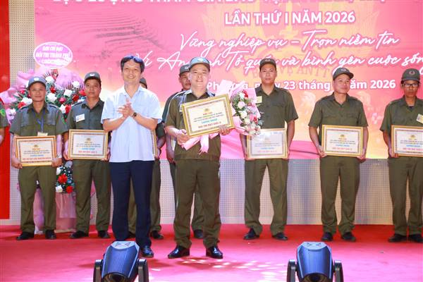 Đội thi xã An Trường xuất sắc đạt giải nhất tại Hội thi “Lực lượng tham gia bảo vệ an ninh, trật tự ở cơ sở giỏi” - Khu vực thi số 7