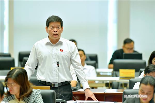 Giám đốc Sở Giáo dục và Đào tạo Hải Phòng thông tin về sắp xếp trường học