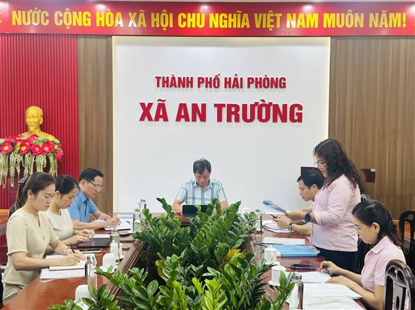 BAN ĐẠI DIỆN HỘI ĐỒNG QUẢN TRỊ NGÂN HÀNG CHÍNH SÁCH XÃ HỘI XÃ AN TRƯỜNG TỔ CHỨC PHIÊN HỌP THƯỜNG KỲ QUÝ III NĂM 2026
