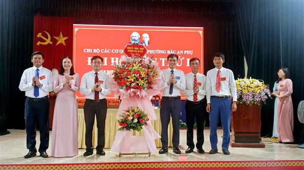 Chi bộ các cơ quan Đảng phường Bắc An Phụ tổ chức thành công Đại hội lần thứ Nhất nhiệm kỳ 2025-2030