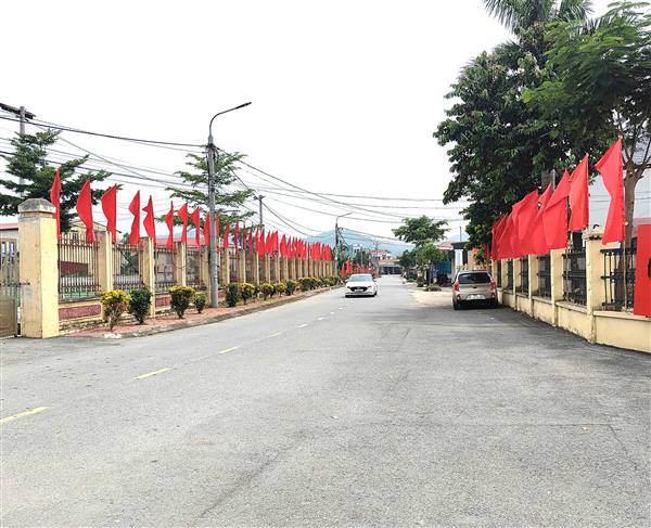 Ban thường vụ Đảng uỷ chỉ đạo ra quân dọn vệ sinh môi trường, chỉnh trang đô thị chào mừng Đại hội Đại biểu phường Bắc An phụ lần thứ Nhất nhiệm kỳ 2025-2030

