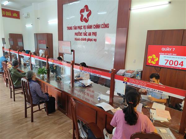 TRUNG TÂM PHỤC VỤ HÀNH CHÍNH CÔNG PHƯỜNG BẮC AN PHỤ 
thông báo: Về việc chuẩn bị hồ sơ thực hiện thủ tục văn bản thoả thuận cử người đại diện làm các thủ tục hành chính và đứng tên trên giấy chứng nhận quyền sử dụng đất, quyền sở hữu tài sản gắn liền với