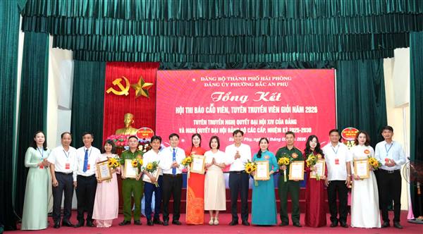 Đảng uỷ phường Bắc An Phụ tổ chức hội thi báo cáo viên, tuyên truyền viên giỏi năm 2026
