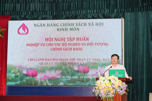 Ngân hàng Chính sách xã hội Kinh Môn tập huấn nghiệp vụ tín dụng chính sách cho thành viên Ban quản lý Tổ Tiết kiệm và vay vốn