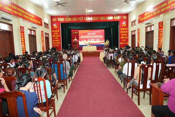 Đồng chí Chủ tịch UBND phường tiếp xúc, đối thoại với cán bộ, đoàn viên, hội viên các tổ chức chính trị - xã hội trên địa bàn phường

