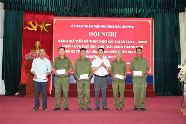 Phường Bắc An Phụ tiếp tục triển khai công tác bảo đảm trật tự công cộng, trật tự đô thị, trật tự an toàn giao thông theo phương châm “công khai, công bằng, không có ngoại lệ”
