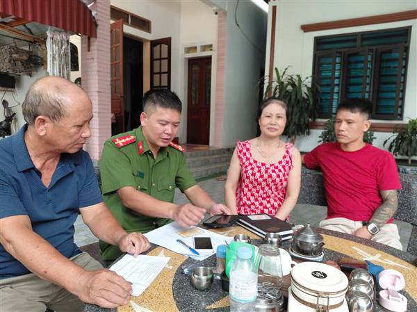 Chiến dịch Mùa hè số cùng VneID trên địa bàn phường Bắc An Phụ