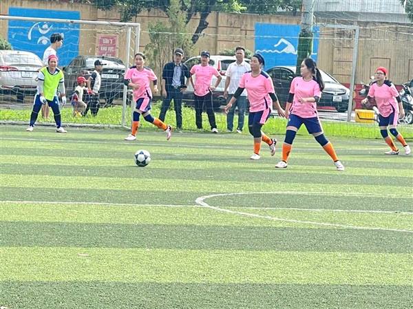 BẮC THANH MIỆN TỔ CHỨC KHAI  MẠC GIẢI BÓNG ĐÁ NỮ NĂM 2025