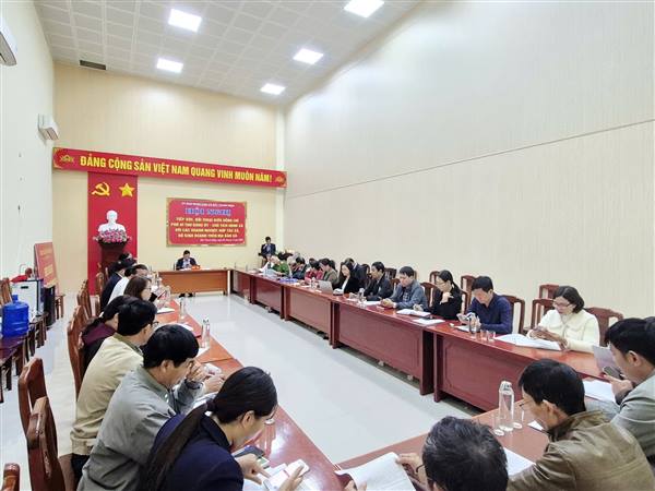 XÃ BẮC THANH MIỆN TỔ CHỨC HỘI NGHỊ TRIỂN KHAI LẤY Ý KIẾN VÀO CÁC DỰ THẢO VĂN KIỆN ĐẠI HỘI XIV CỦA ĐẢNG QUA ỨNG DỤNG VNEID