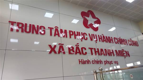 QUYẾT ĐỊNH 
Về việc công bố danh mục thủ tục hành chính thực hiện  không phụ thuộc vào địa giới hành chính trong phạm vi thành phố  thuộc phạm vi, chức năng quản lý của Sở Tư pháp 
