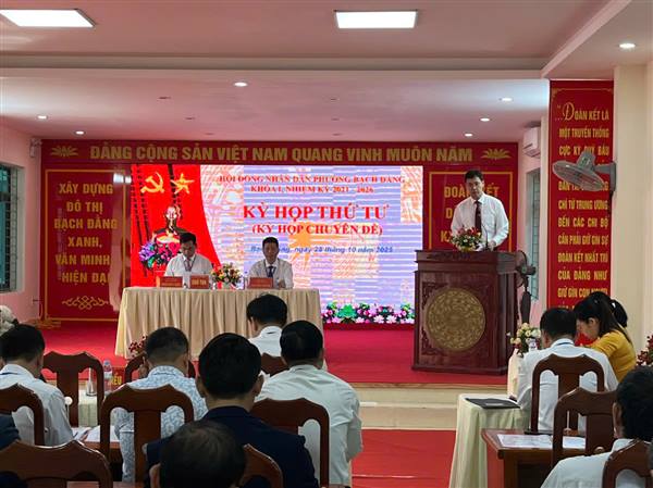 Hội đồng nhân dân phường Bạch Đằng tổ chức kỳ họp thứ 5 (CHUYÊN ĐỀ) 