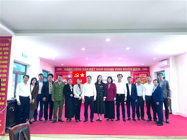 HỘI NGHỊ LÀM VIỆC GIỮA NGÂN HÀNG NHÀ NƯỚC KHU VỰC 6 - LÃNH ĐẠO ĐẢNG ỦY, UBND PHƯỜNG BẠCH ĐẰNG VÀ CÁC QUỸ TÍN DỤNG NHÂN DÂN TRÊN ĐỊA BÀN: TĂNG CƯỜNG QUẢN LÝ, NÂNG CAO HIỆU QUẢ HOẠT ĐỘNG QUỸ TÍN DỤNG NHÂN DÂN