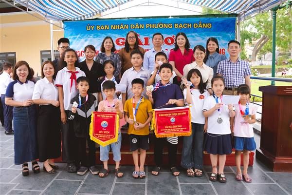 PHƯỜNG BẠCH ĐẰNG TỔ CHỨC THÀNH CÔNG GIẢI BƠI HỌC SINH TIỂU HỌC VÀ TRUNG HỌC CƠ SỞ CẤP PHƯỜNG NĂM HỌC 2025 - 2026