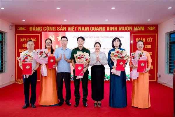 SƠ KẾT CÔNG TÁC MẶT TRẬN VÀ CÁC TỔ CHỨC CHÍNH TRỊ - XÃ HỘI 6 THÁNG ĐẦU NĂM 2026; RA MẮT CÁC MÔ HÌNH "DÂN VẬN KHÉO"
