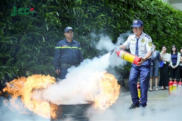 Kế hoạch Tổ chức hội nghị tuyên truyền, huấn luyện nghiệp vụ phòng cháy, chữa cháy và cứu nạn, cứu hộ
